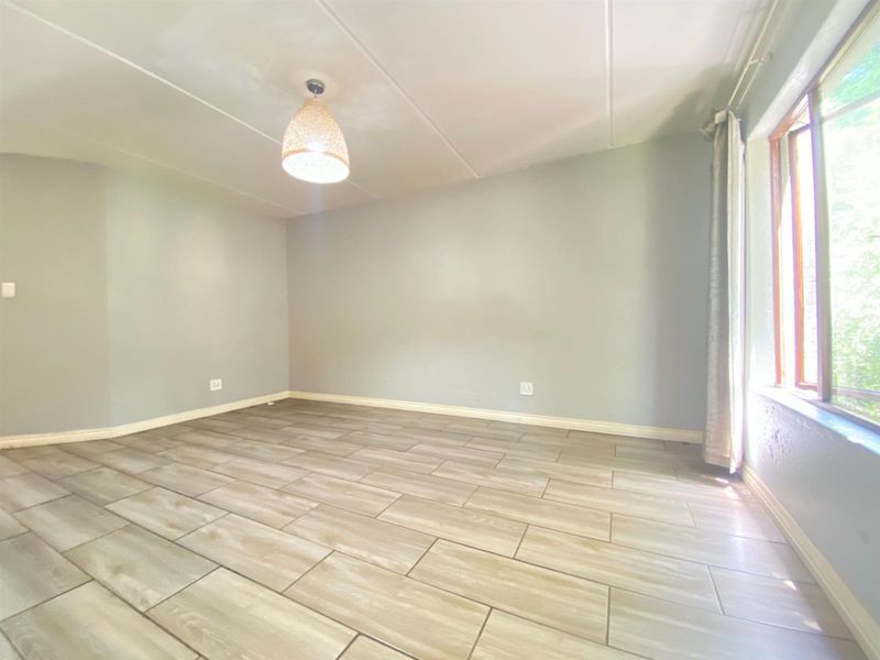 Apartment For Sale in Morningside, Sandton - Photo 9