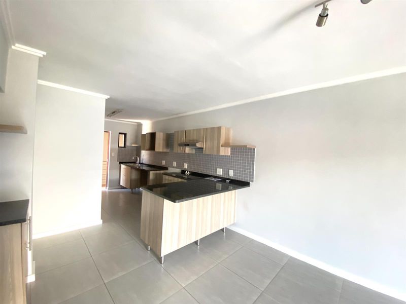 Apartment For Sale in Edenvale - Photo 9