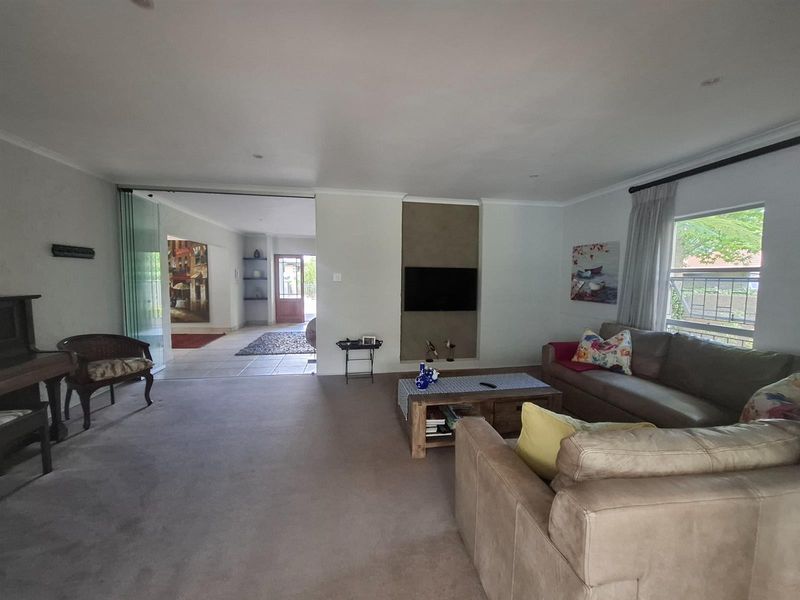 5 Bedroom House for sale in Heatherlands, George Western cape - Photo 5