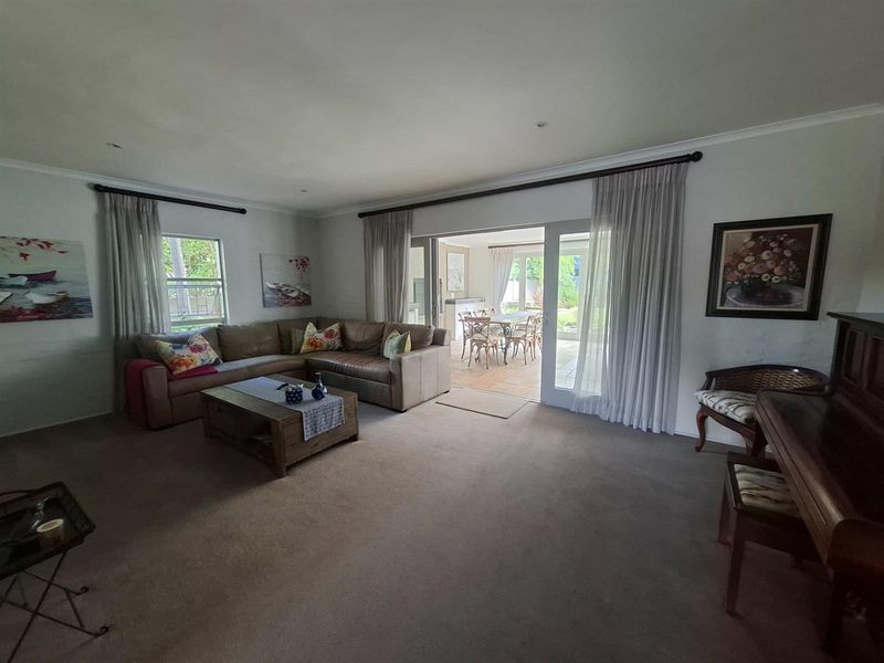 5 Bedroom House for sale in Heatherlands, George Western cape - Photo 6