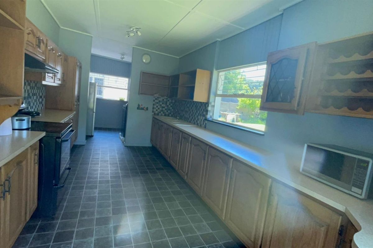 4-Bedrooms House To Rent in Sasolburg Central, Sasolburg - Photo 3