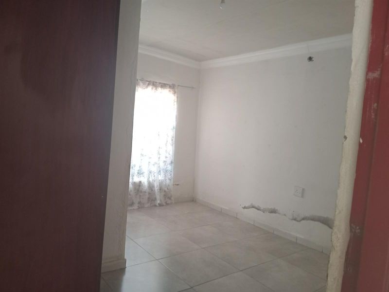 House For Sale at Seshego zone 5 - Photo 9