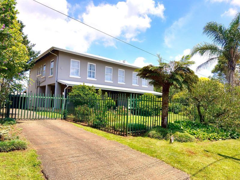 MAGNIFICENT FAMILY HOME FOR SALE IN GRASKOP - PANORAMA ROUTE GEM - Photo 3