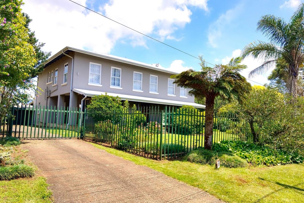 MAGNIFICENT FAMILY HOME FOR SALE IN GRASKOP - PANORAMA ROUTE GEM - Photo 3