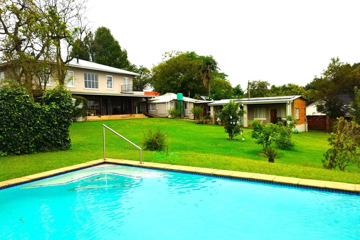 MAGNIFICENT FAMILY HOME FOR SALE IN GRASKOP - PANORAMA ROUTE GEM - Photo 2