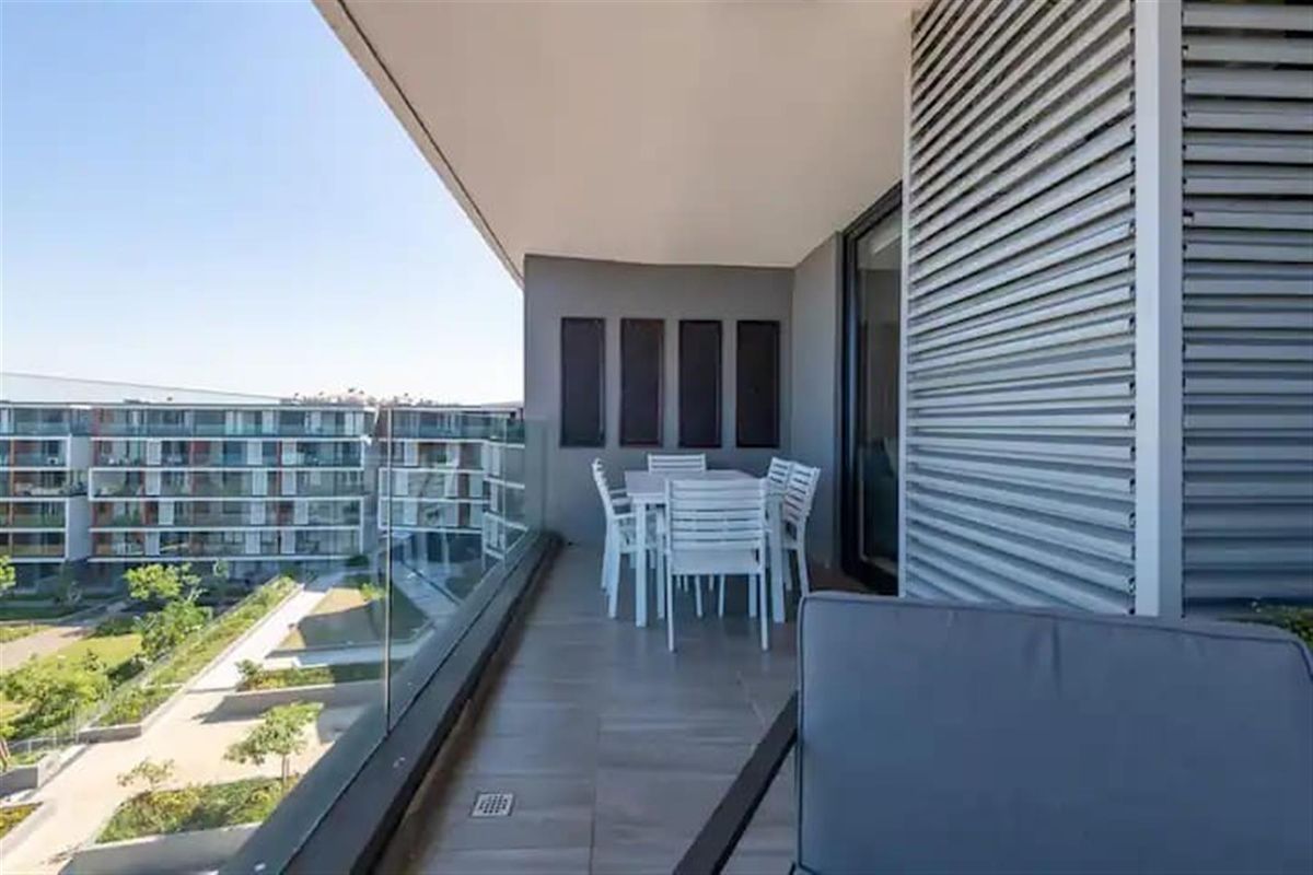 Stunning Seaviews! 2 Bedroom Fully furnished Modern apartment at Sibaya Precinct - Photo 4