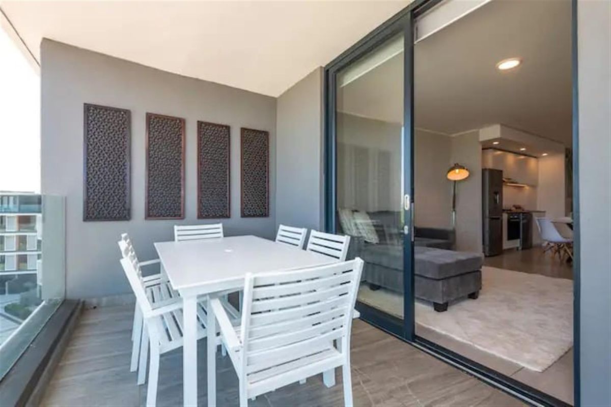 Stunning Seaviews! 2 Bedroom Fully furnished Modern apartment at Sibaya Precinct - Photo 5