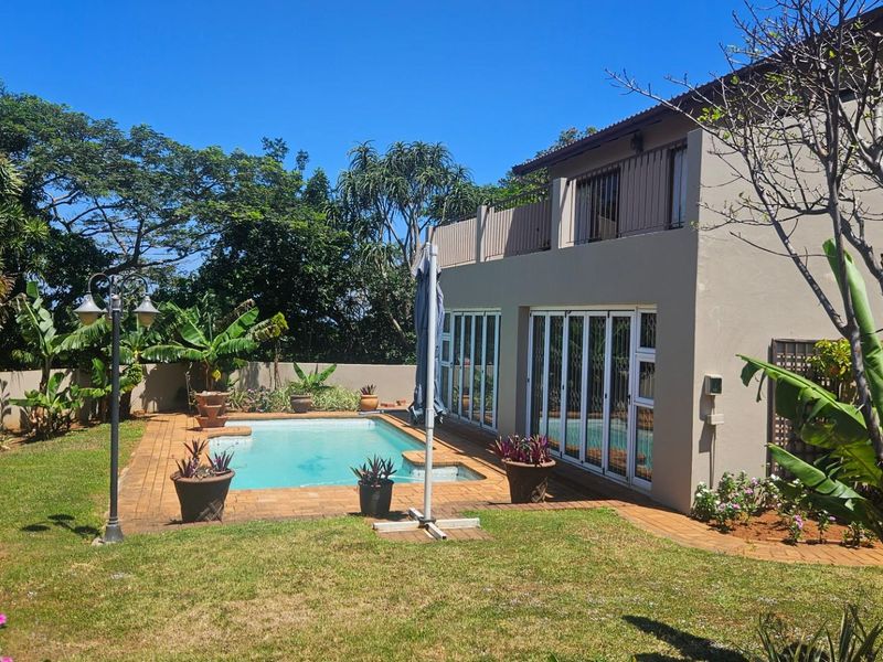 Stylish Four-Bedroom Coastal Home Close to Ballito’s Beaches and Amenities - Photo 2