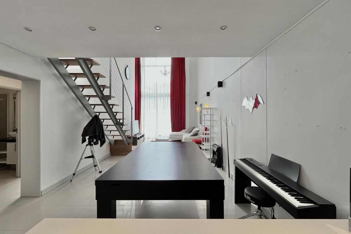 North-Facing Penthouse Perfection at The Quadrant - Photo 5