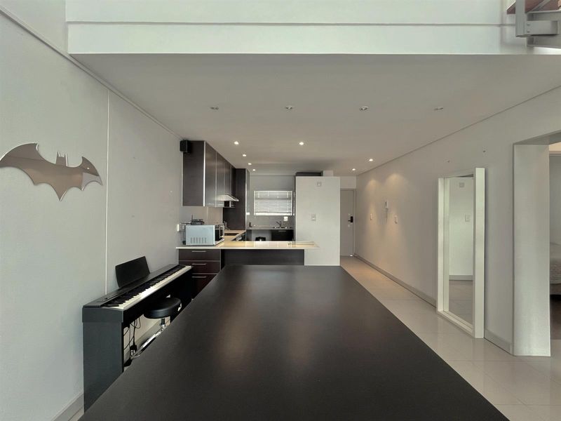 North-Facing Penthouse Perfection at The Quadrant - Photo 4