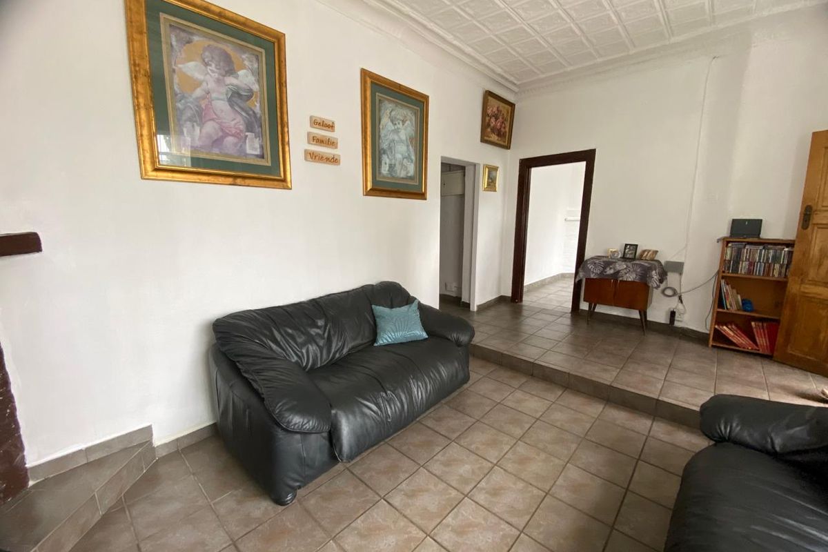 Extended Family Home or Investors Dream For sale in Brakpan - Photo 4
