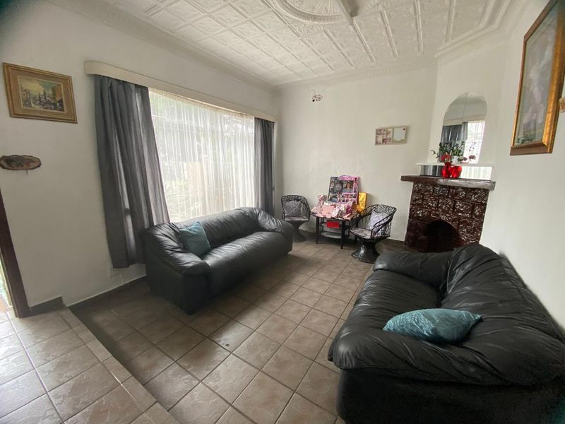 Extended Family Home or Investors Dream For sale in Brakpan - Photo 3