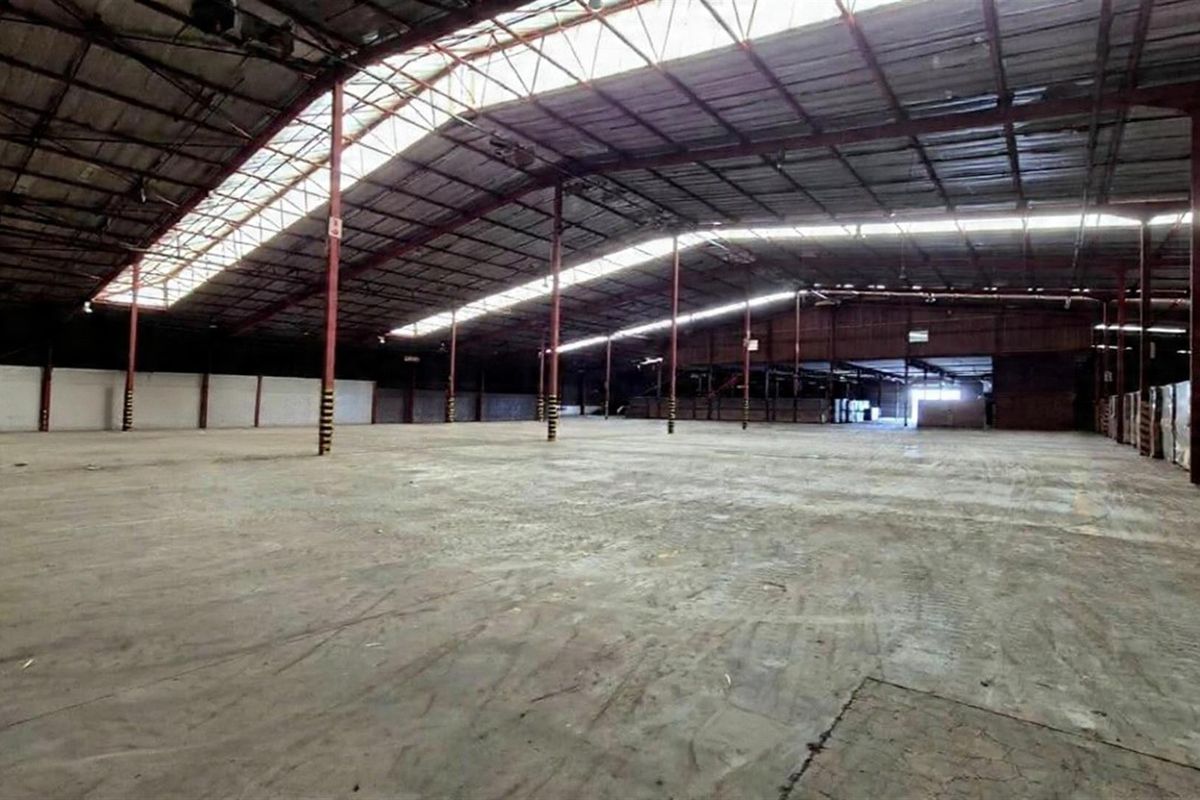 Industrial Property For Sale in Cleveland, Johannesburg - Photo 4