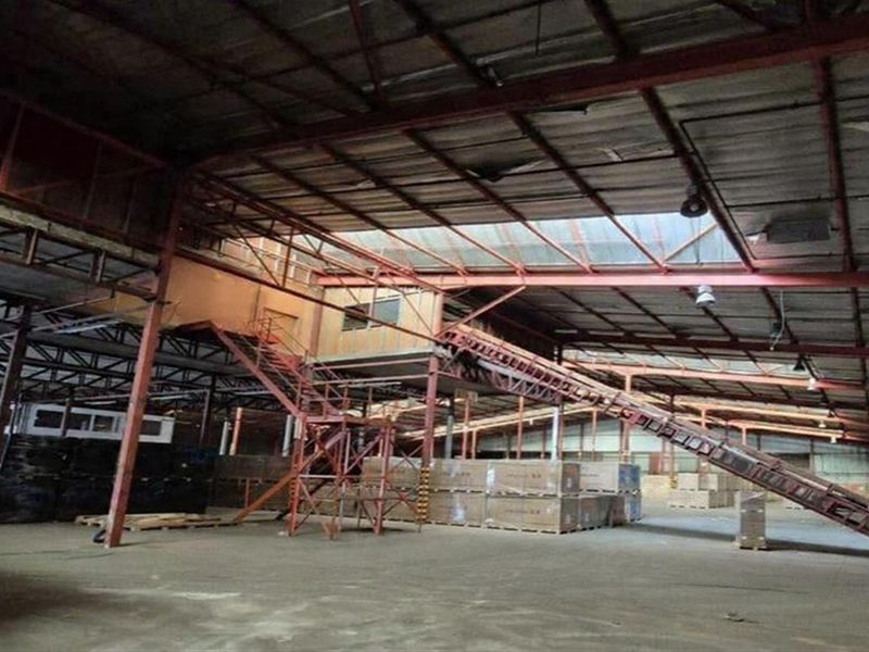 Industrial Property For Sale in Cleveland, Johannesburg - Photo 5