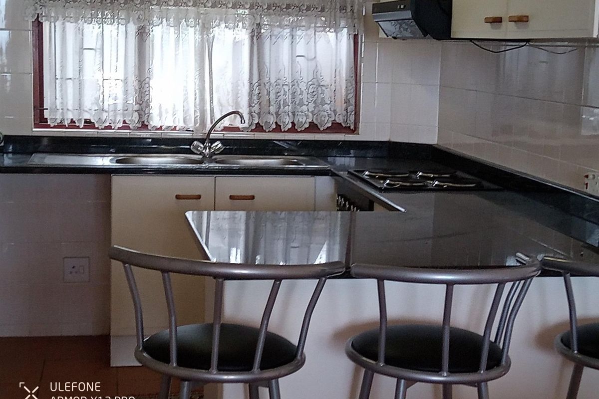 Furnished apartment To Rent in Umhlanga Central, Umhlanga, KwaZulu Natal - Photo 5