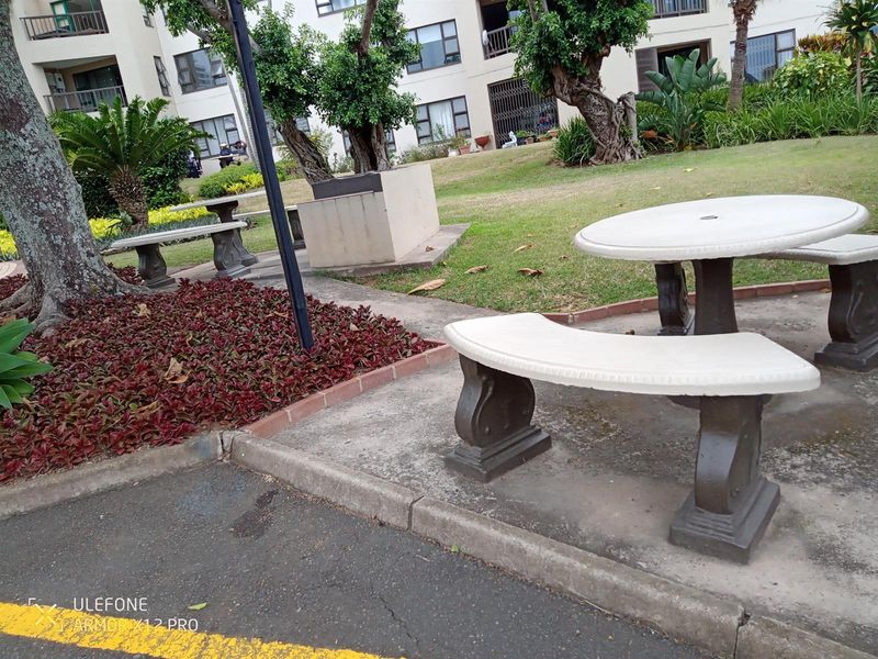 SEA FACING Furnished apartment To Rent in Umhlanga Central, Umhlanga, KwaZulu Natal - Photo 1