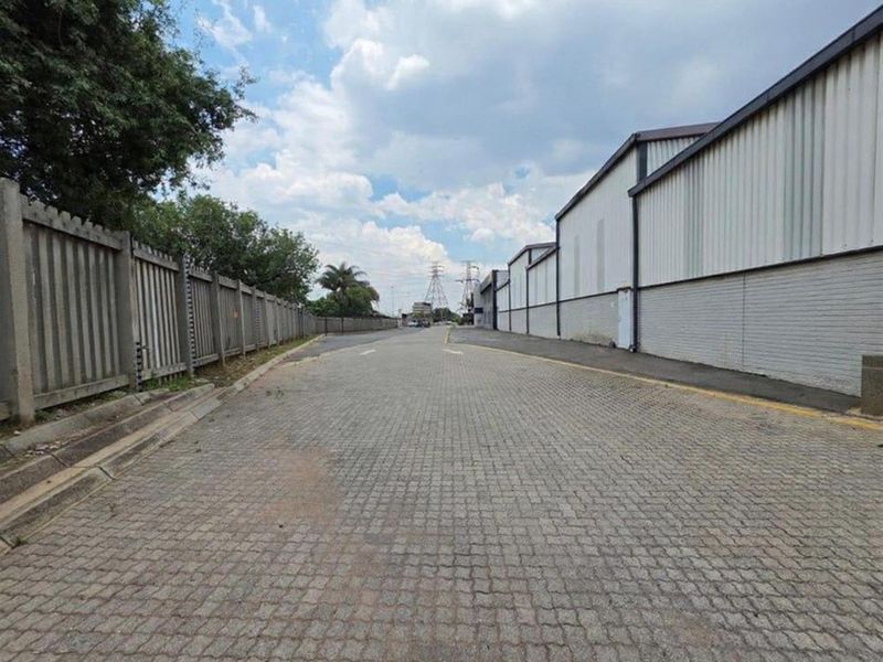 Industrial Property Warehouse For Sale in City Deep, Johannesburg - Photo 6