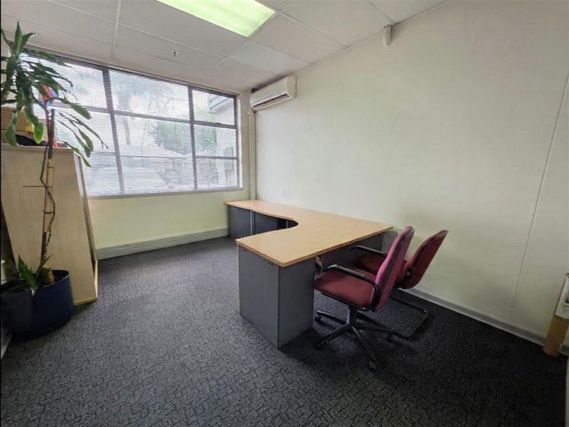 Industrial Property Warehouse For Sale in City Deep, Johannesburg - Photo 9