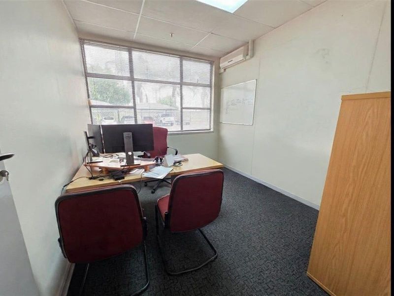 Industrial Property Warehouse For Sale in City Deep, Johannesburg - Photo 10