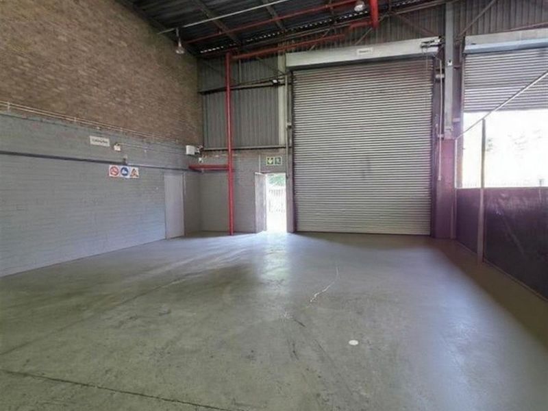 Industrial Property Warehouse For Sale in City Deep, Johannesburg - Photo 4