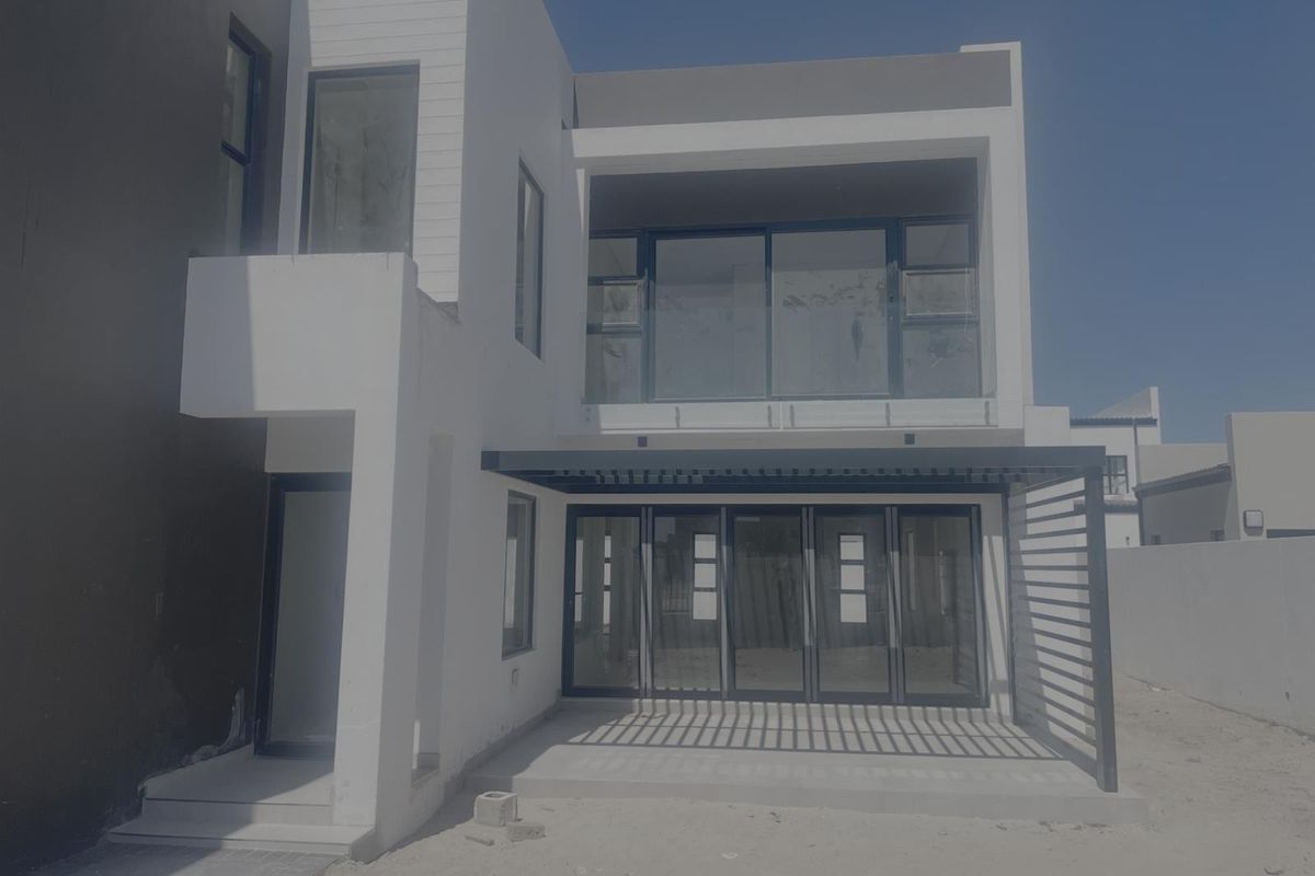 Luxury Home For Sale in Sandown, Blouberg - Photo 2