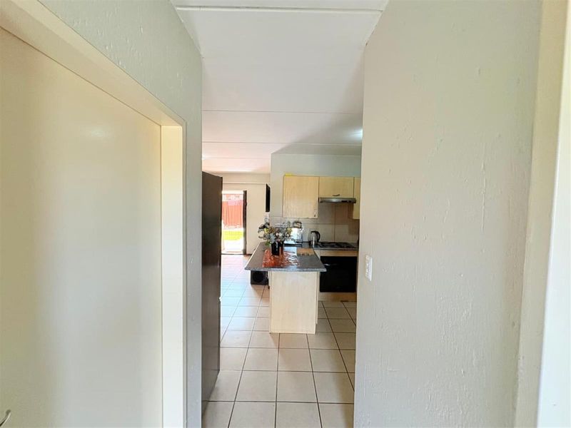 1 Bedroom Townhouse To Rent in Midrand - Photo 7
