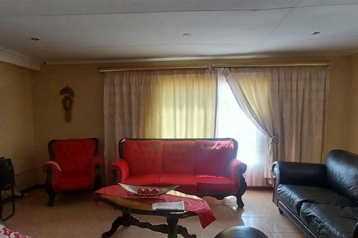 Stop paying rent and start investing in your future! - Photo 4