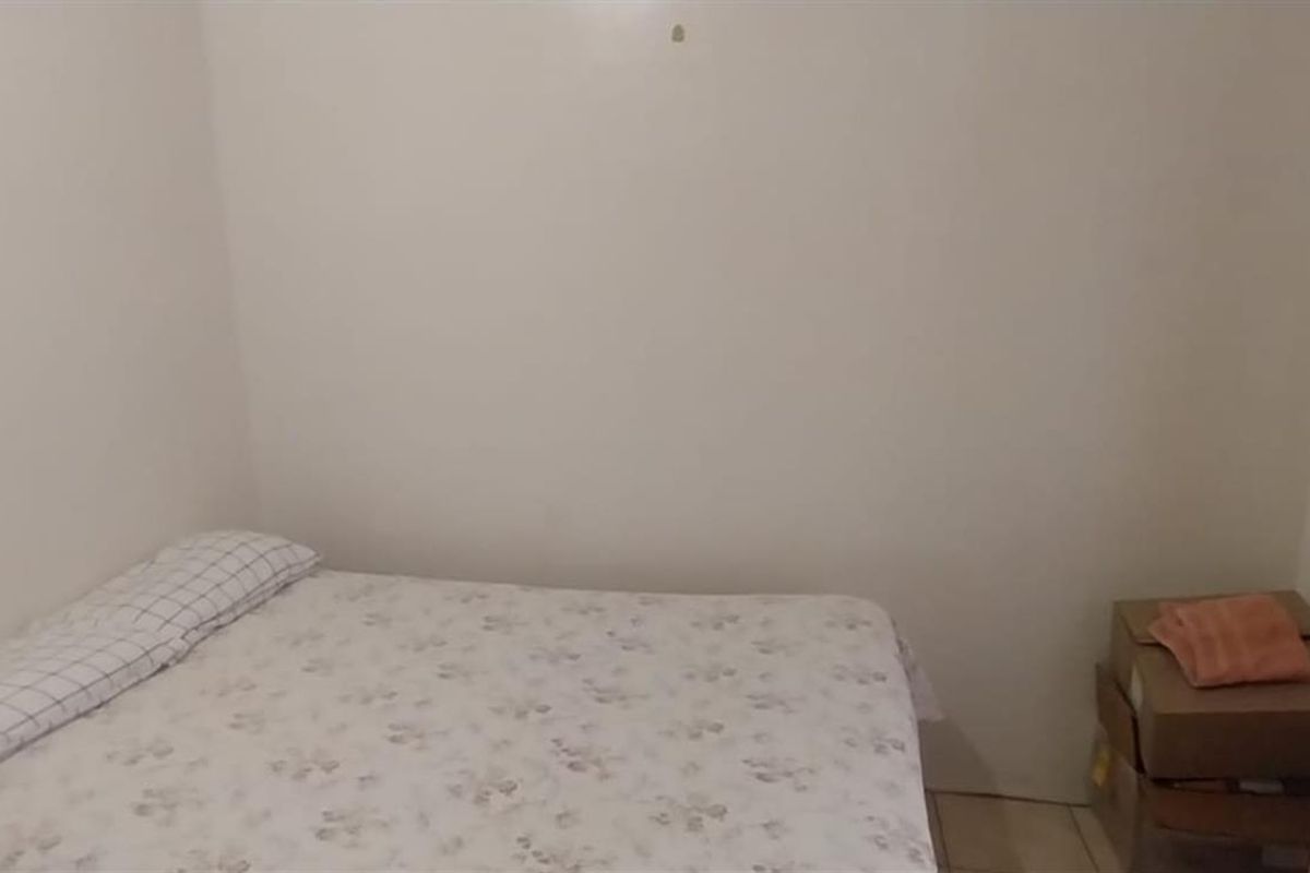 Stop paying rent and start investing in your future! - Photo 5