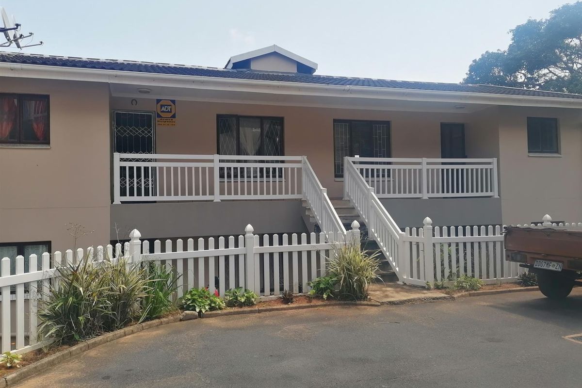 Investment. Apartment For Sale close  to Margate Town and Beach - Photo 3