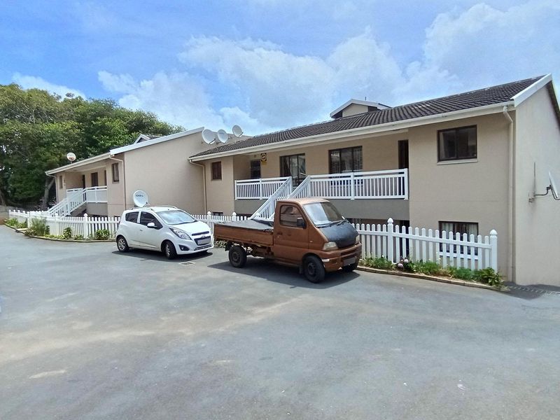 Investment. Apartment For Sale close  to Margate Town and Beach - Photo 2