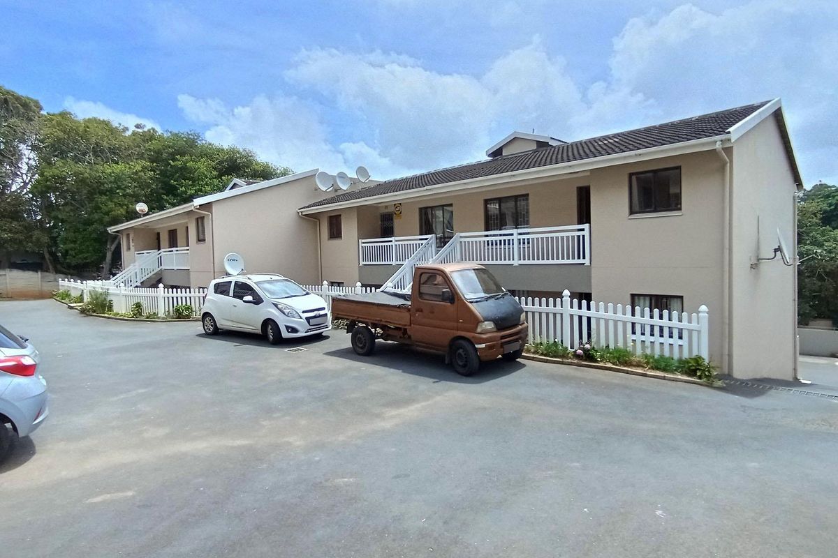 Investment. Apartment For Sale close  to Margate Town and Beach - Photo 2