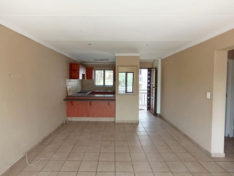 Investment. Apartment For Sale close  to Margate Town and Beach - Photo 5