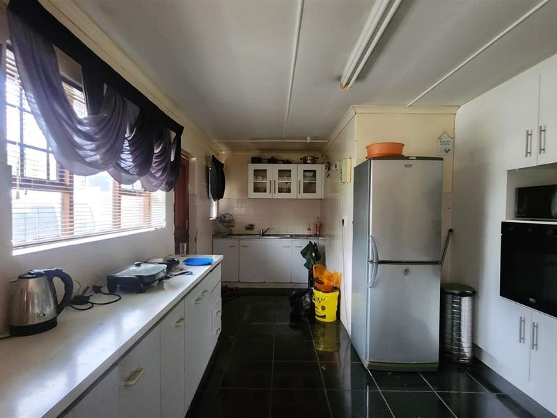 House For Sale in Fairbridge Heights, Uitenhage - Photo 10