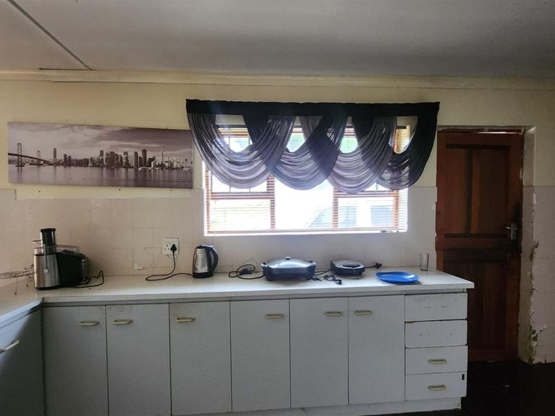 House For Sale in Fairbridge Heights, Uitenhage - Photo 9