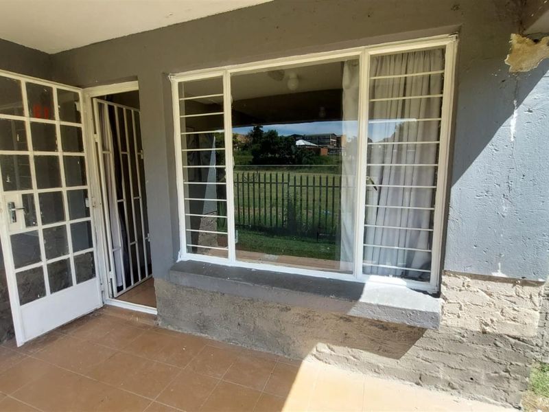 GREAT DEAL MR OR MRS RENTER! - Photo 8