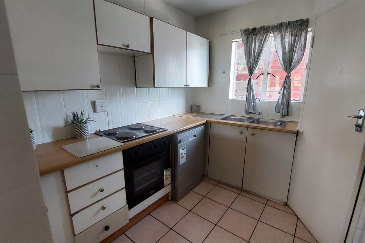 GREAT DEAL MR OR MRS RENTER! - Photo 2