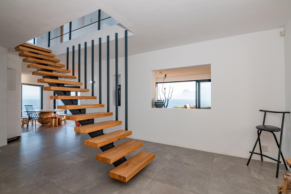 House For Sale in Pringle Bay - Photo 4