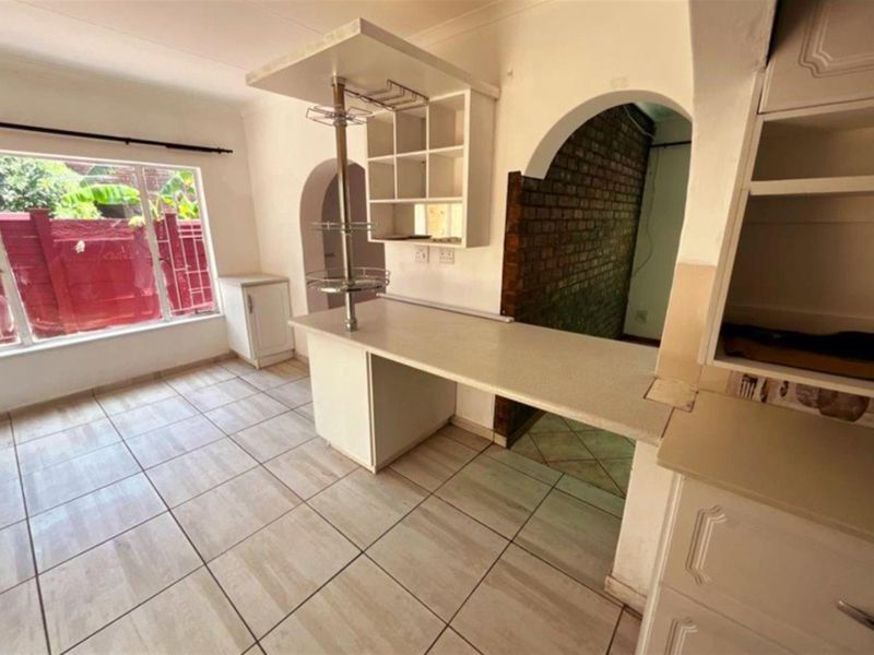 GREAT FAMILY HOME INVESTMENT - Photo 9