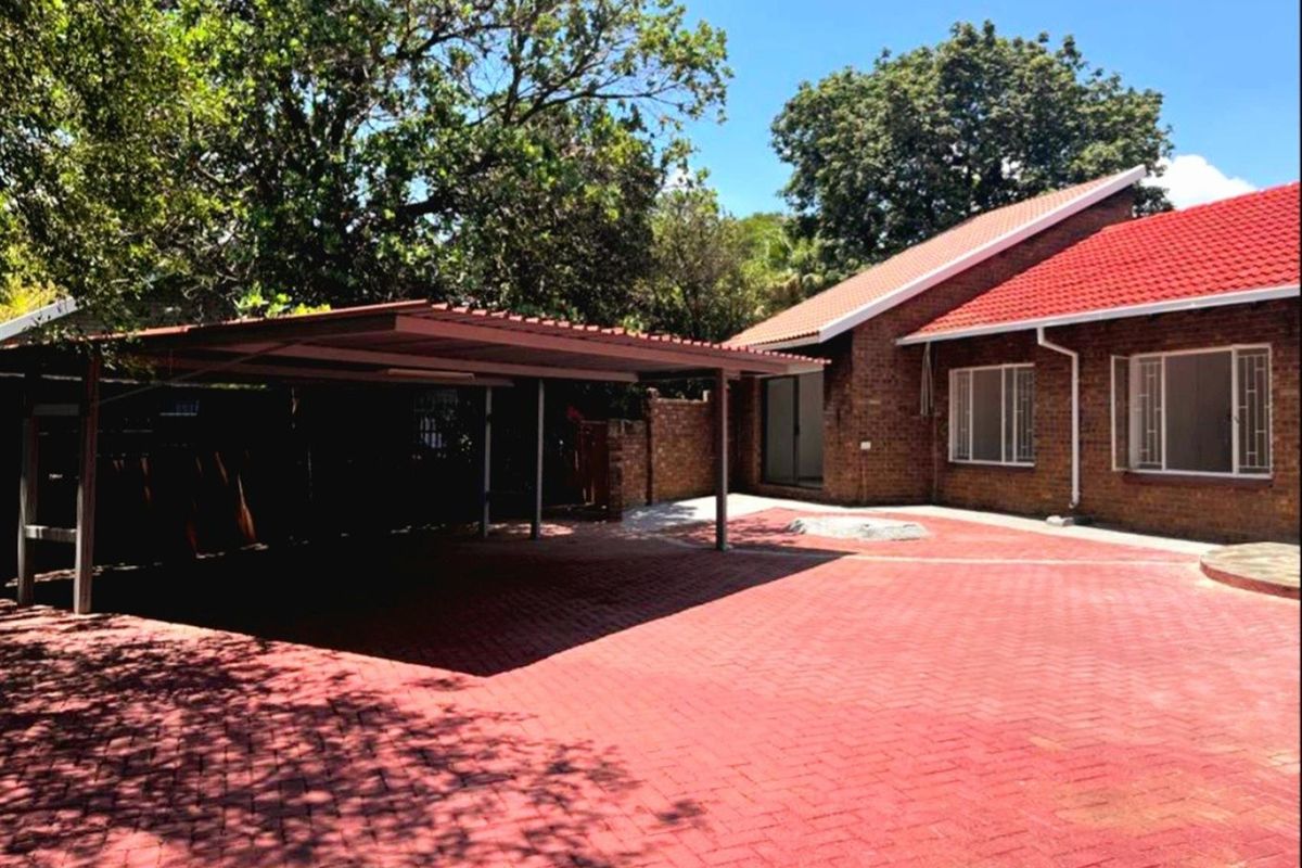 GREAT FAMILY HOME INVESTMENT - Photo 3