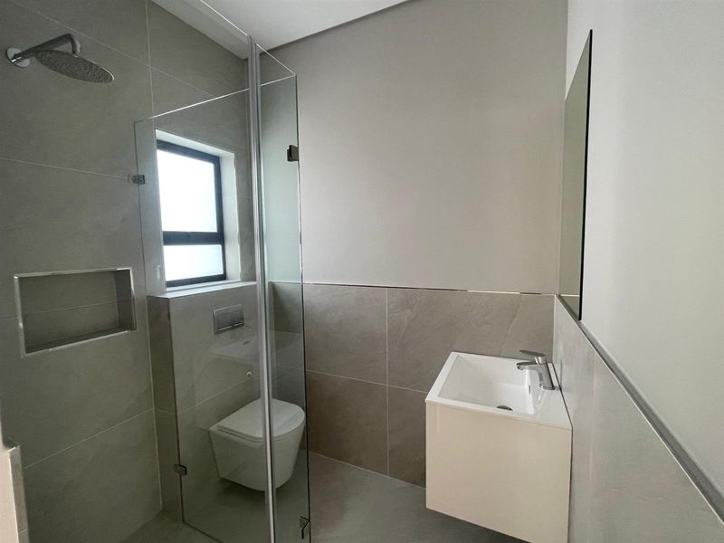 Luxury 4 En-Suite Home with Pyjama Lounge in Sandown,Blouberg - Photo 8