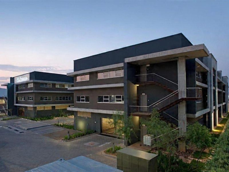 Morden Commercial Property For Sale in Longmeadow, Johannesburg - Photo 2