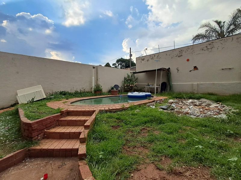 House For Sale in Malvern East, Germiston - Photo 8