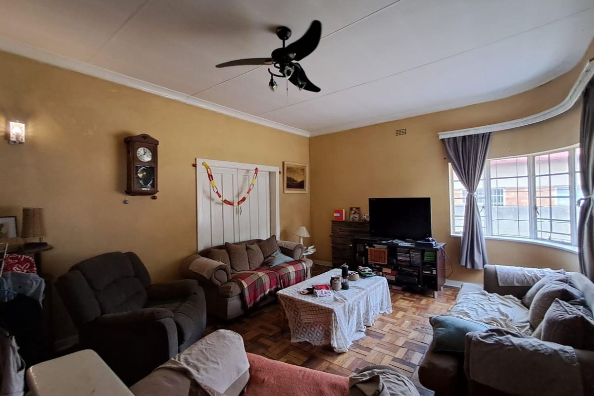 House For Sale in Malvern East, Germiston - Photo 4