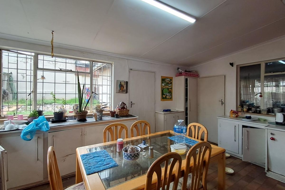 House For Sale in Malvern East, Germiston - Photo 5