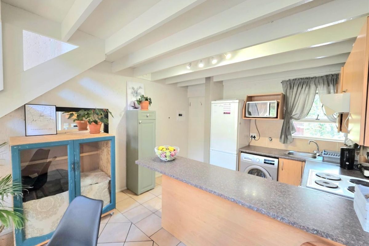 Your Dream Loft Featuring Spectacular Sunsets Pools And Prime Location - Photo 5