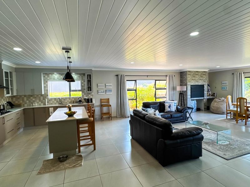 Refined Single-Level Duet with Gorge Views in Dana Bay - Photo 6