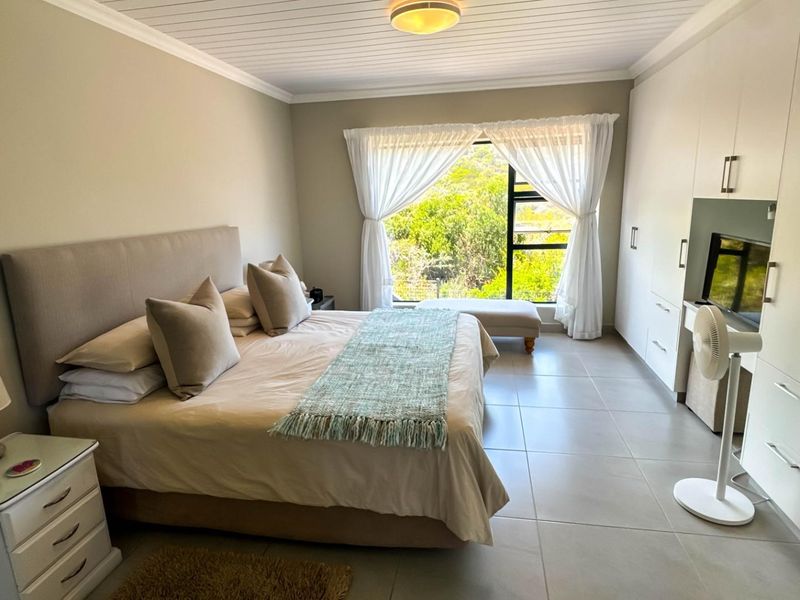 Refined Single-Level Duet with Gorge Views in Dana Bay - Photo 8