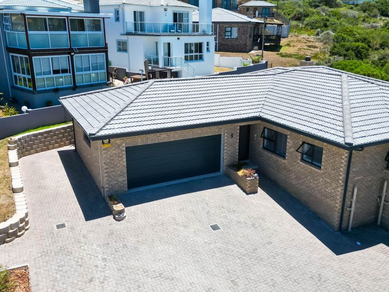 Refined Single-Level Duet with Gorge Views in Dana Bay - Photo 2