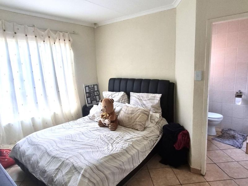 House To Rent in Elandsrand, Brits, North West - Photo 8