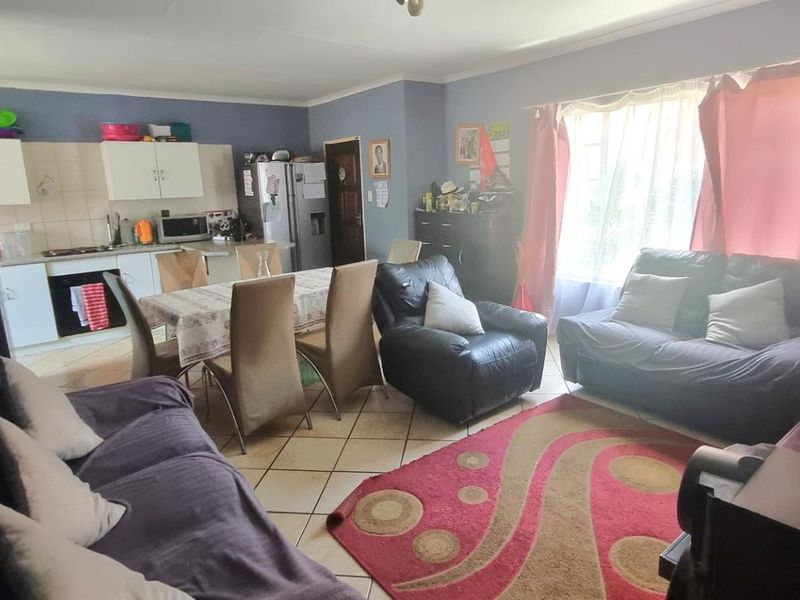 House To Rent in Elandsrand, Brits, North West - Photo 7
